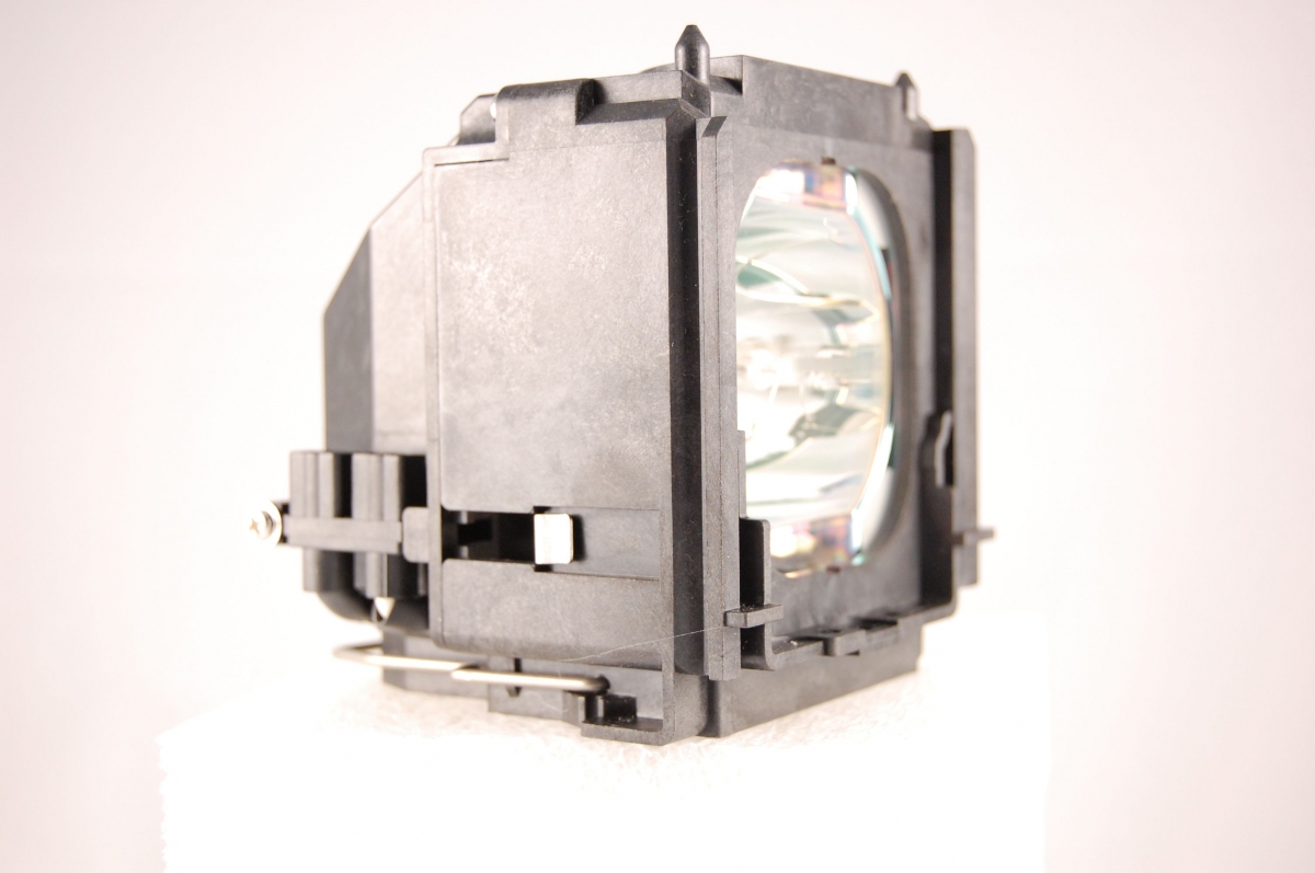 Compatible Projector lamp for AKAI PT50DL24