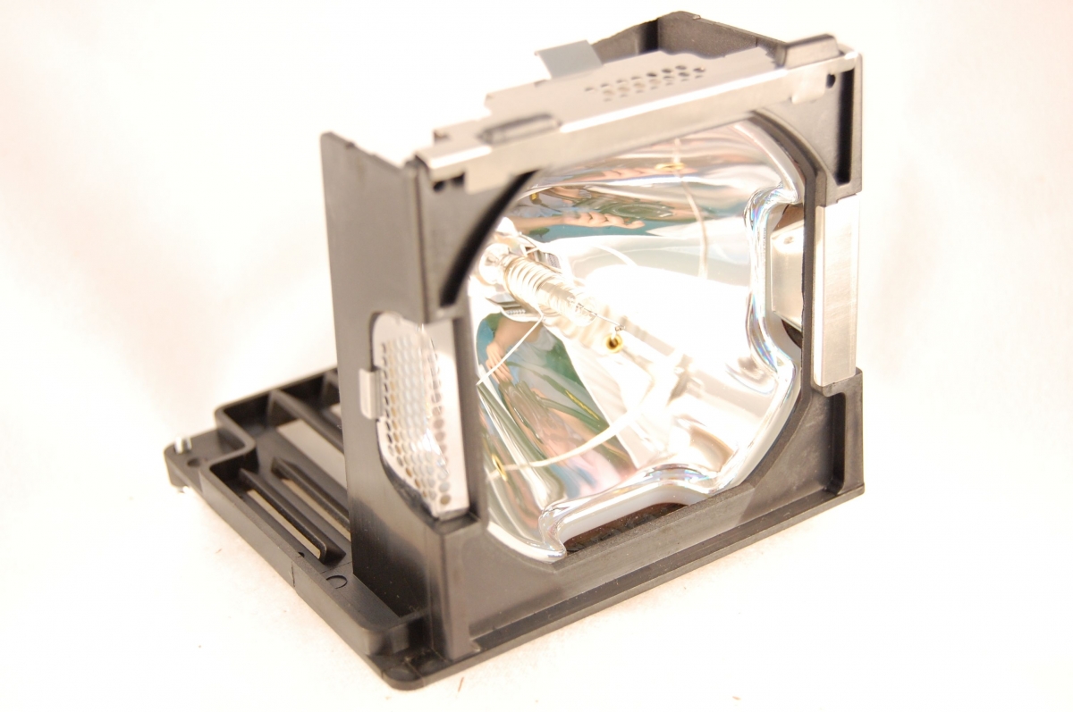 Compatible Projector lamp for EIKI LC-71L