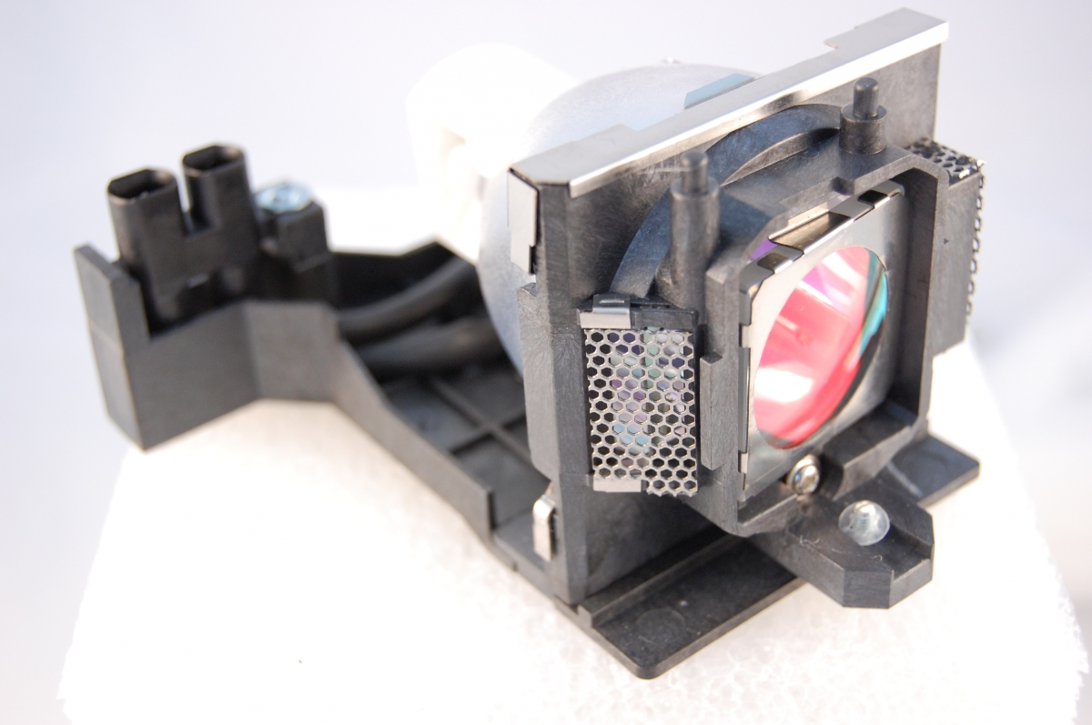 Compatible Projector lamp for MEDION L1755A