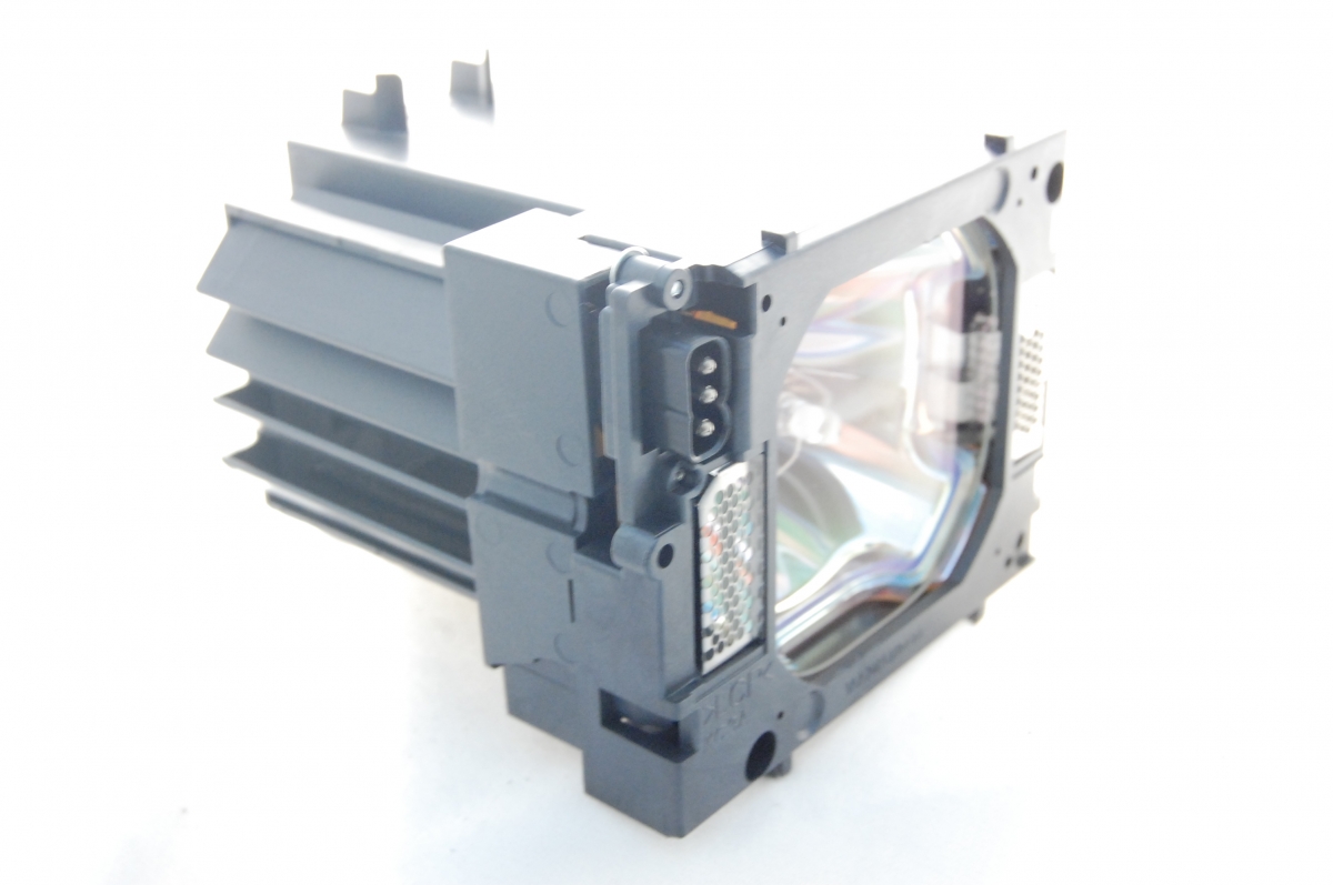 Compatible Projector lamp for Christie 103-012100-01