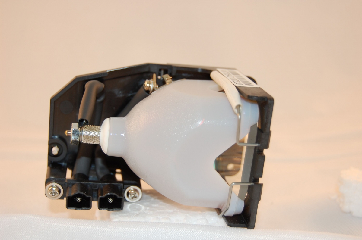 Compatible Projector lamp for TOSHIBA TLPB2E Replacement Projector