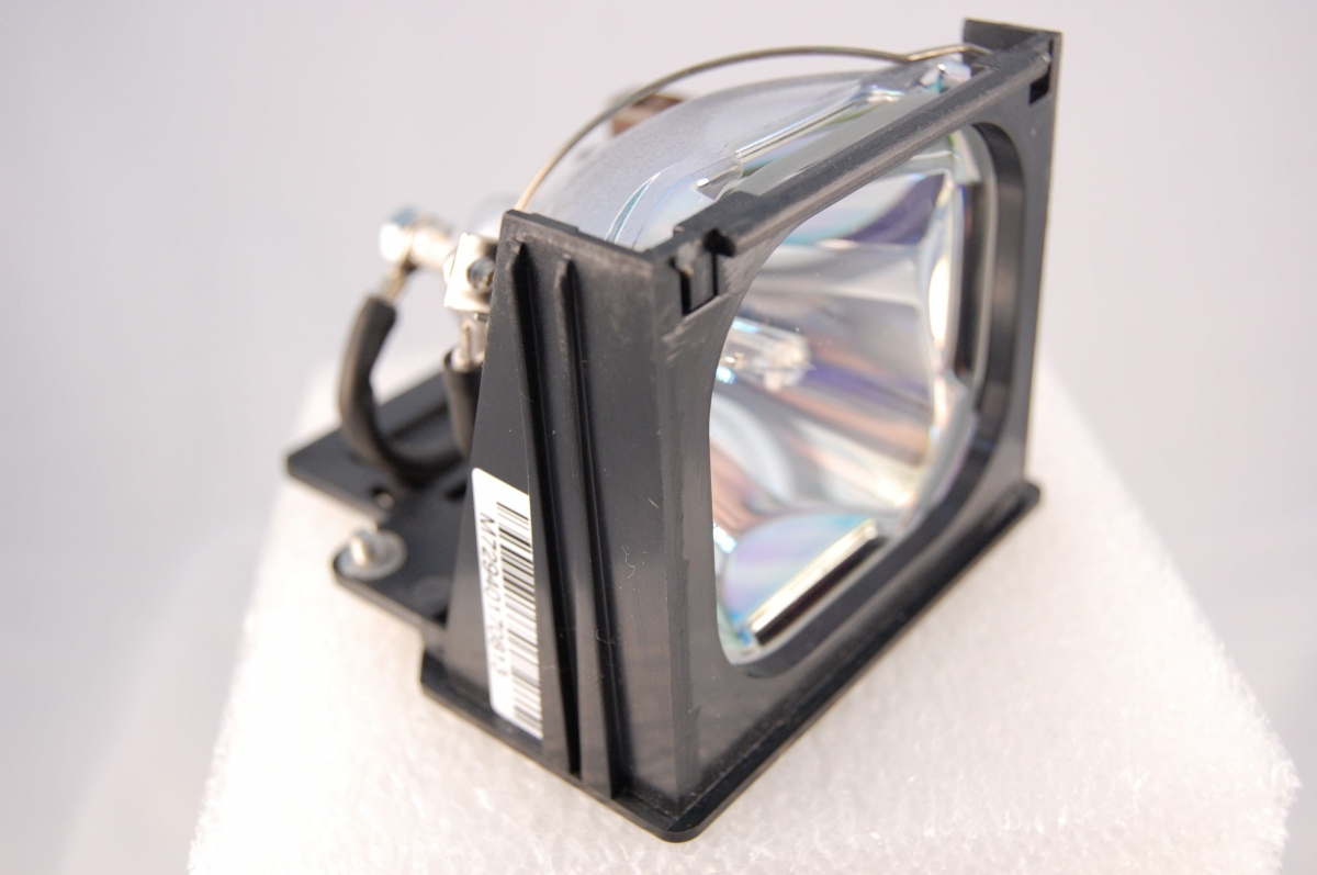 Compatible Projector lamp for PHILIPS LCA3107