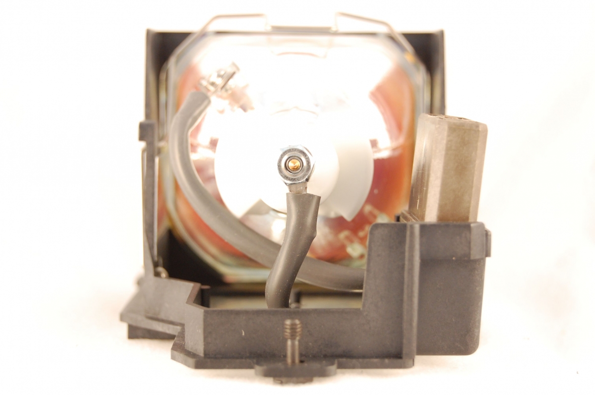 Compatible Projector lamp for NEC MT1040 Replacement Projector Lamps