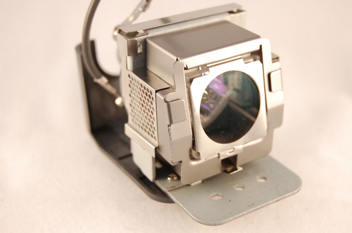 Compatible Projector lamp for BENQ 5J.08001.001